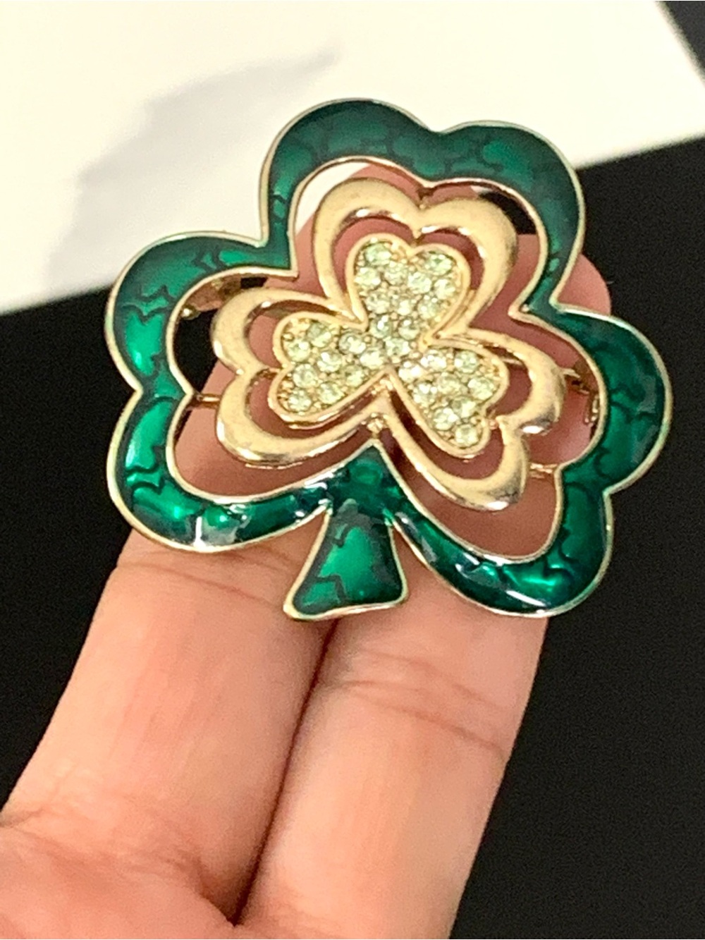 Authentic Napier Layered Shamrock With Sparkling Green Crystal Rhinestones Brooc - Picture 2 of 8